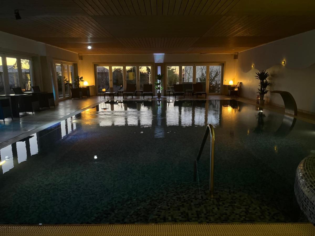 Froejel Resort & Spa Ngoại thất bức ảnh