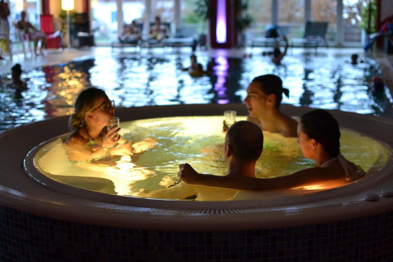 Froejel Resort & Spa Ngoại thất bức ảnh
